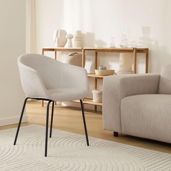 Nora-Otis eetkamerstoel beige - zwart onderstel - set van 2 met armleuning - grijs - stoffen - armstoel - modern - creme - japandi - comfortabel