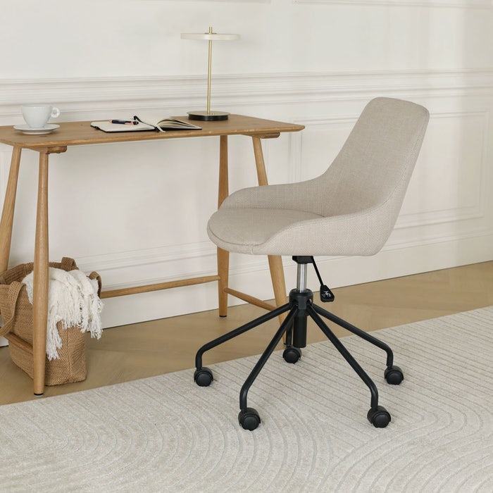 design bureaustoel beige - zwart onderstel Nout-Isa 