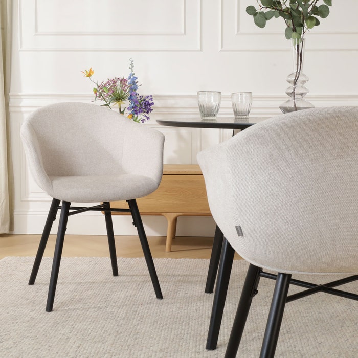 Nova-Otis eetkamerstoel beige - zwart onderstel - met armleuningen - industrieel - stoffen - armstoel - creme