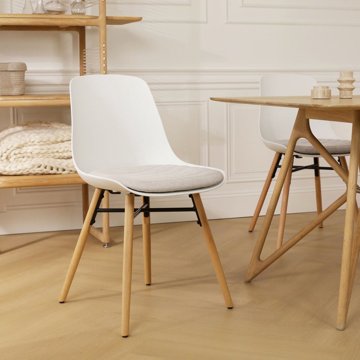 Nena-Liv eetkamerstoel wit met beige zitkussen - houten onderstel - kuipstoel - scandinavisch - modern - kunststof - houten poten