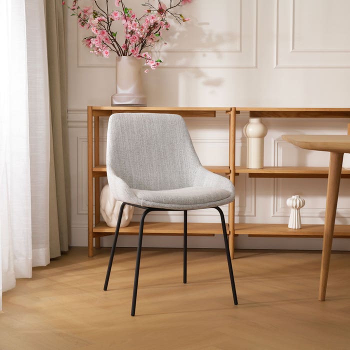 Nora-Isa eetkamerstoel beige gemêleerd - zwart onderstel stof - eettafelstoel - klassiek - crème - comfortabele - minimalistisch - gebroken wit