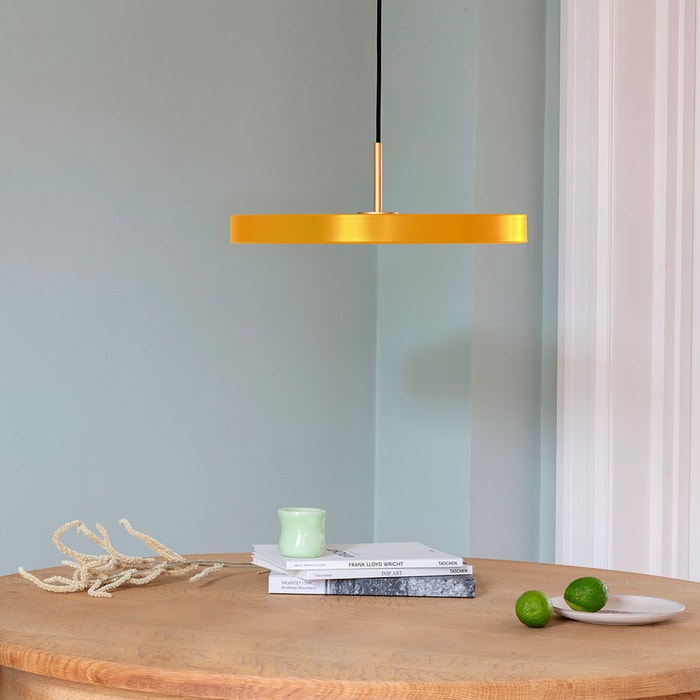 Asteria Mini hanglamp saffron yellow - met koordset - Ø31 cm - oker gele
