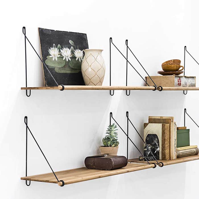 Loop Shelf - Bamboe boekenplank - Brass - B72 x H31 x D26 cm 
