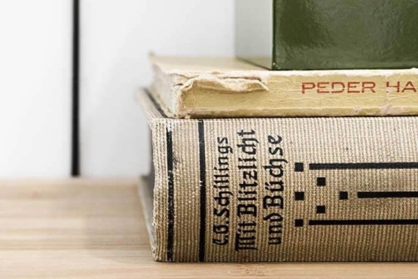 Boekenkast voor in de woonkamer