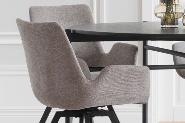waar let je op bij eetkamerstoelen kopen