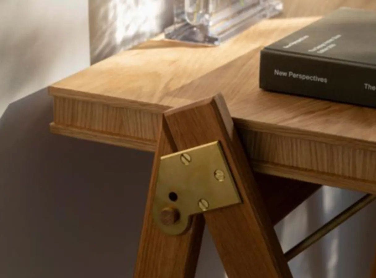 Field desk van WeDoWood met oog voor detail