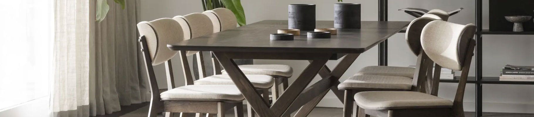 Ontdek de volledige collectie van Rowico Home, waar duurzaamheid en Scandinavisch design samenkomen.