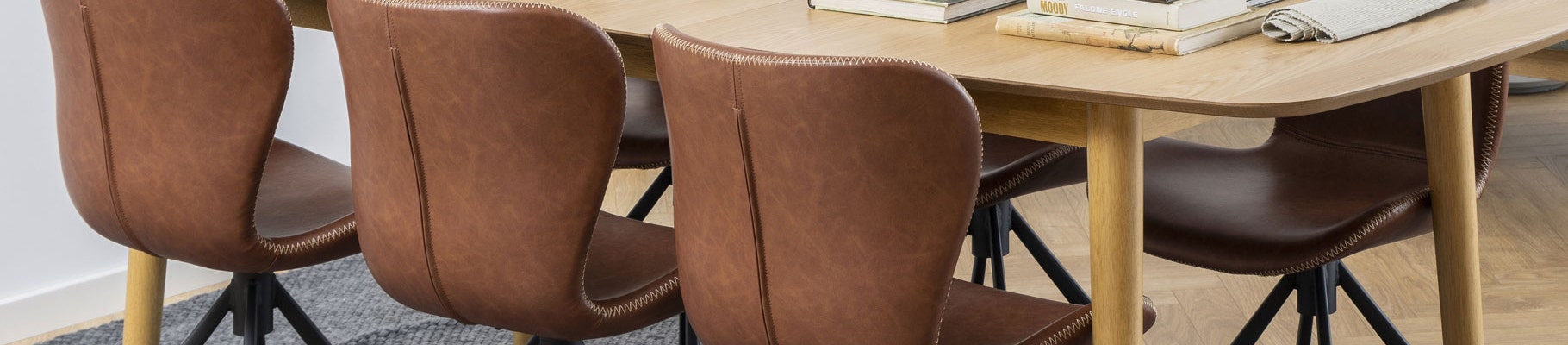 Cognac eetkamerstoelen van Gewoonstijl Cognac eetkamerstoelen