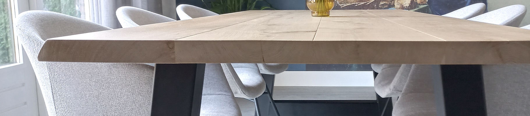 Grijze eetkamerstoelen