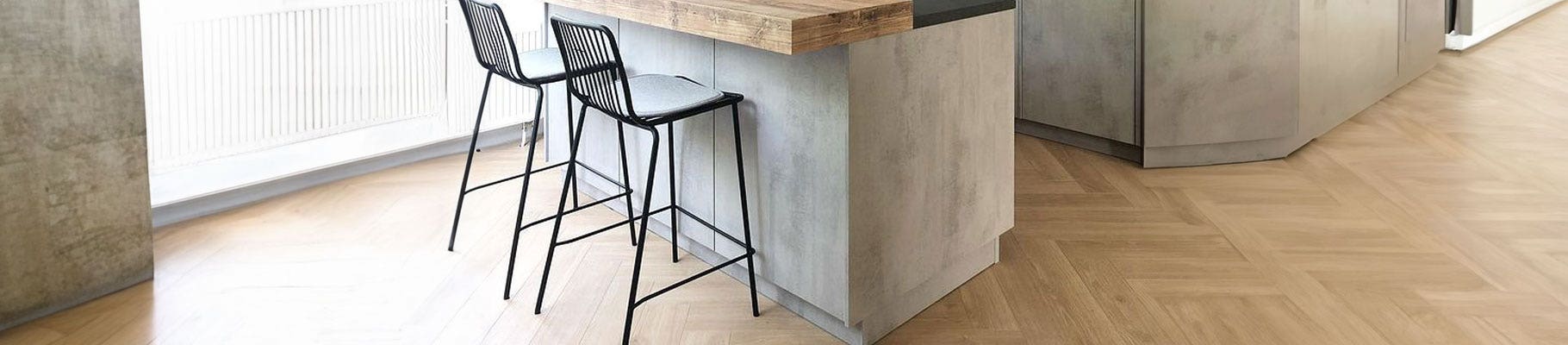 Moderne barkrukken van Gewoonstijl voor een strakke en eigentijdse uitstraling. Ideaal voor moderne interieurs. Moderne barkrukken voor een strakke en eigentijdse uitstraling