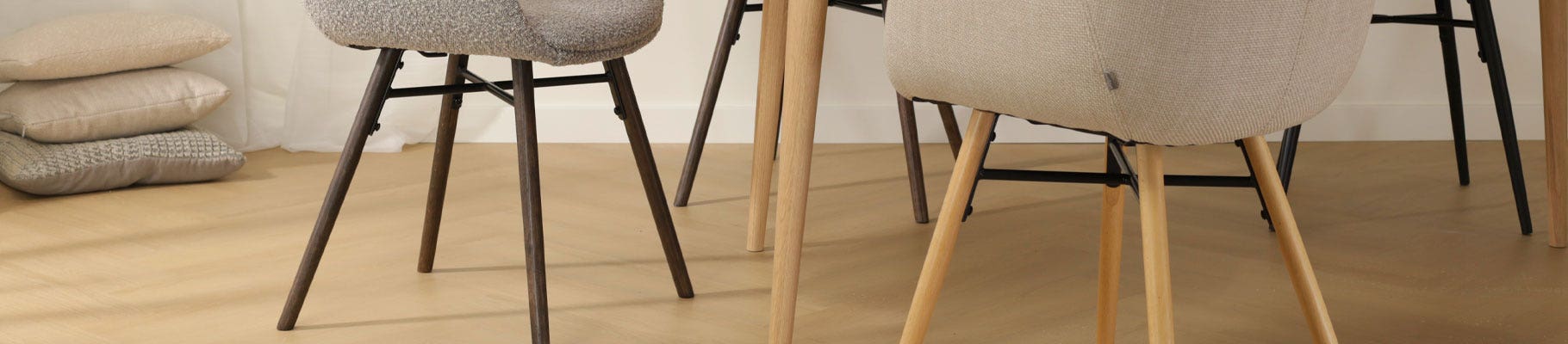 De Nena Zwart collectie van Nolon biedt stijlvolle meubels met een strakke, moderne uitstraling.