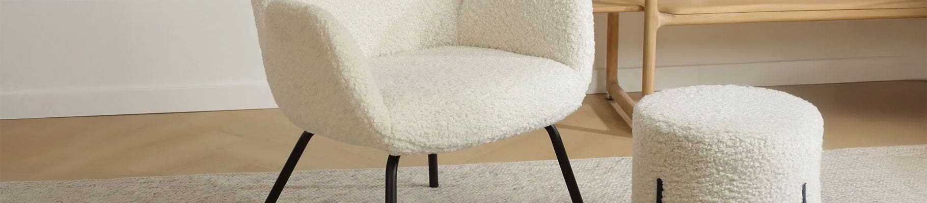 Ontdek onze teddy meubels en accessoires, ontworpen voor ultiem comfort en een knusse uitstraling.