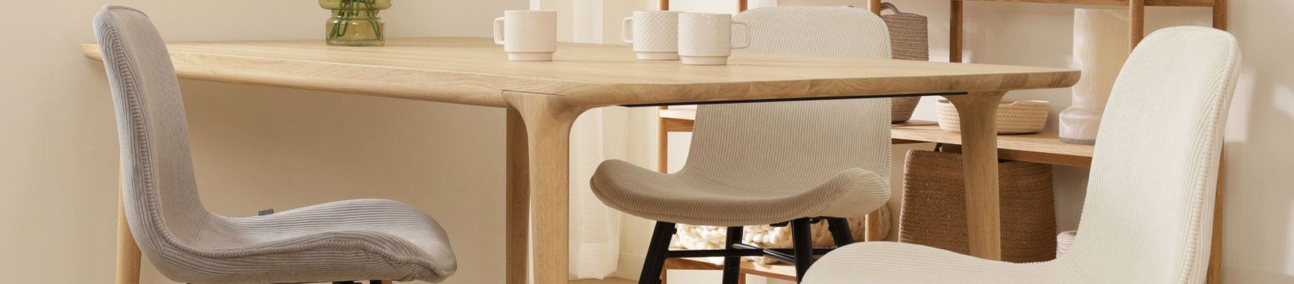Ribstof eetkamerstoelen